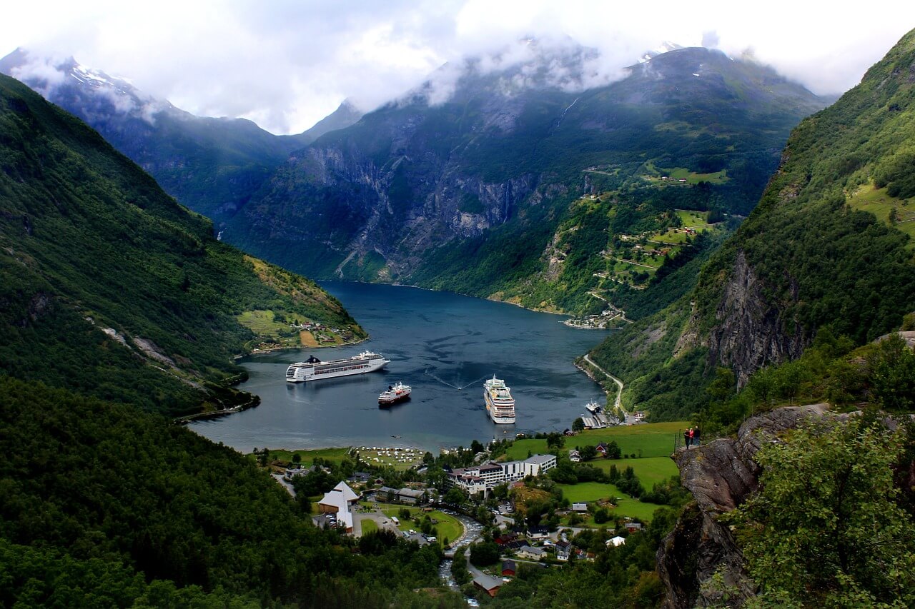 Road Trip Norway Itinerary – Your No.1 Norwegian Road Trip Guide [2022 Edition]